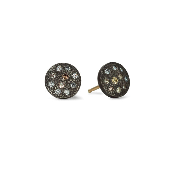 Carmela Studs