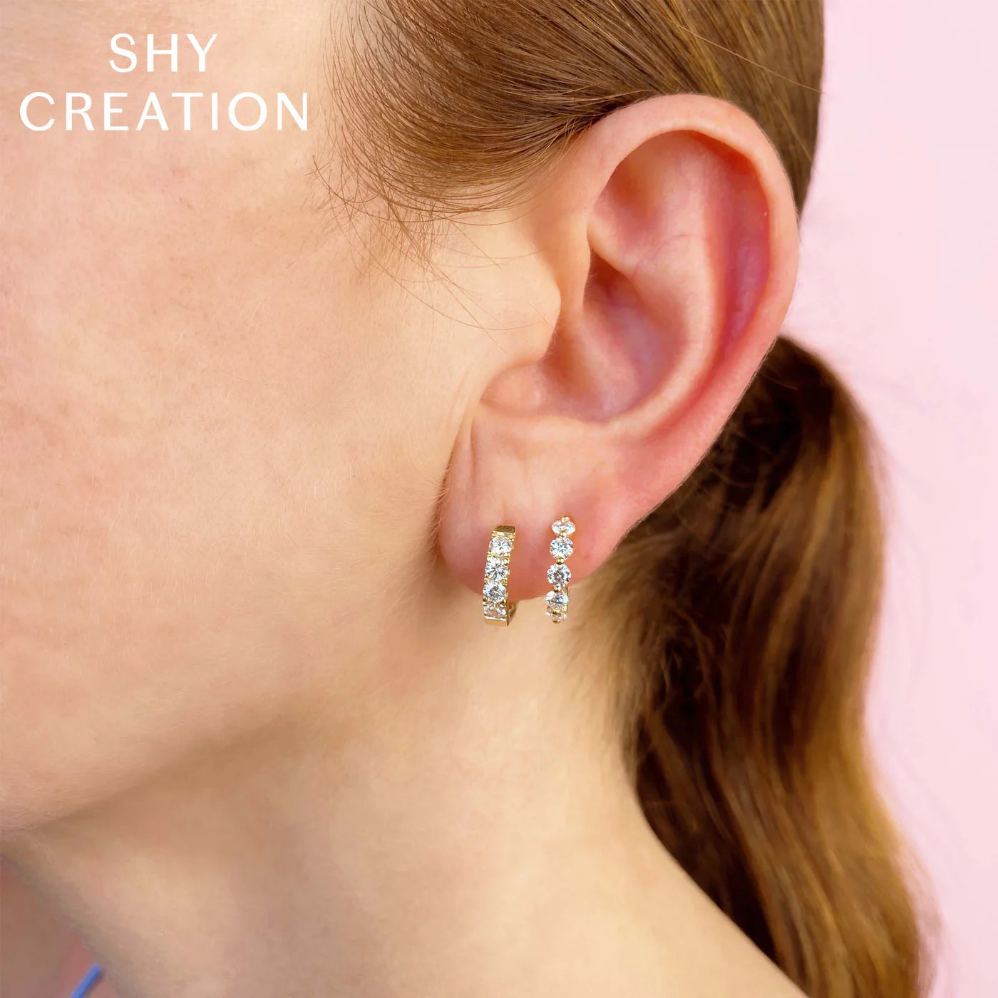 0.92CT DIAMOND HUGGIE EARRING