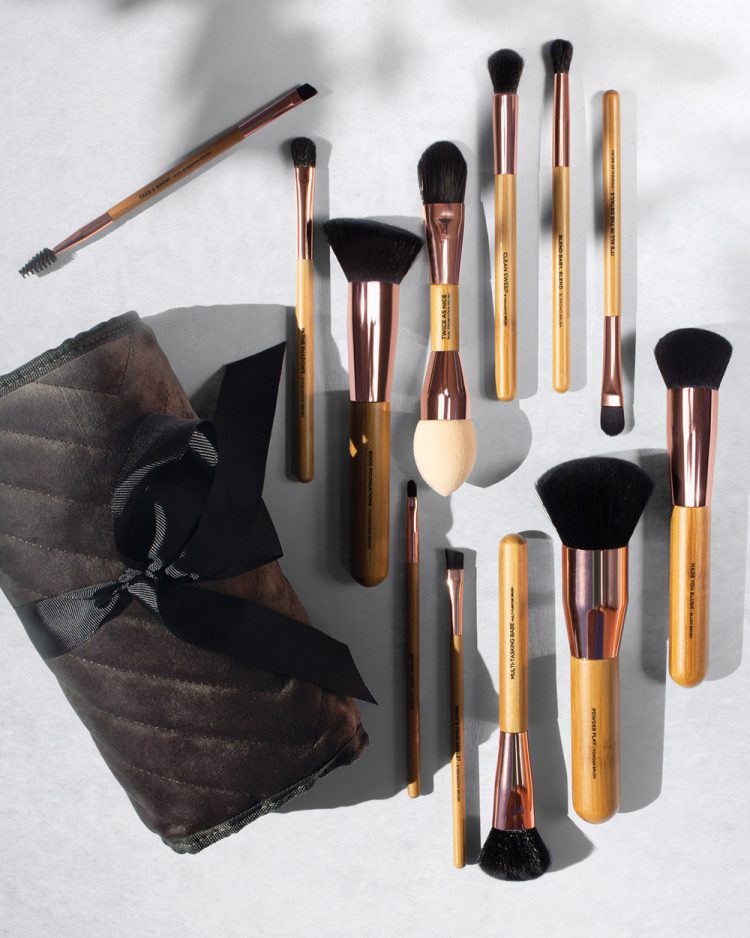 A Whole Lot Of Lovely Full Brush Set