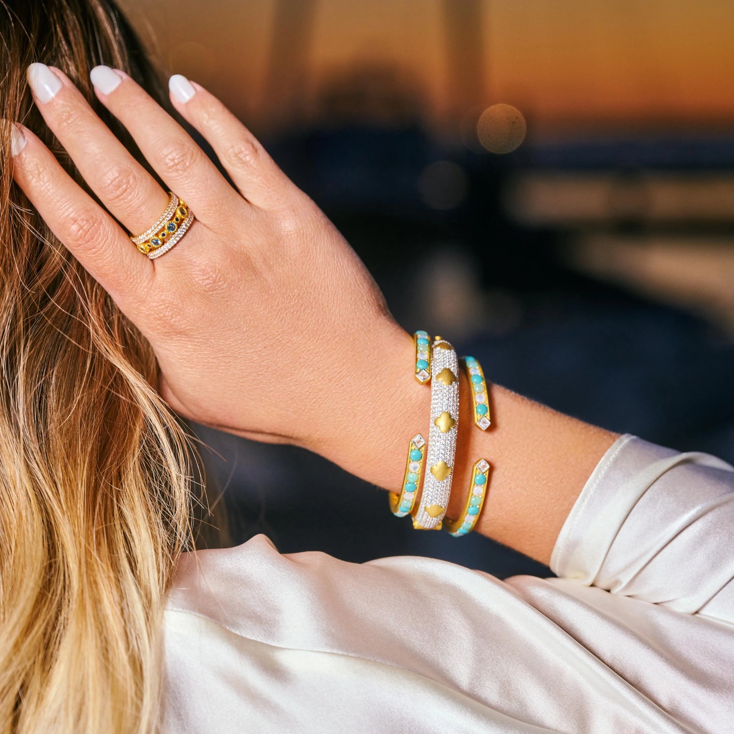 Sparkling Clover Bangle