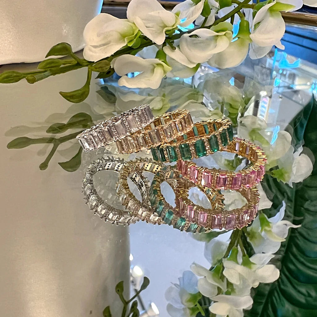 BAGUETTE ETERNITY RING
