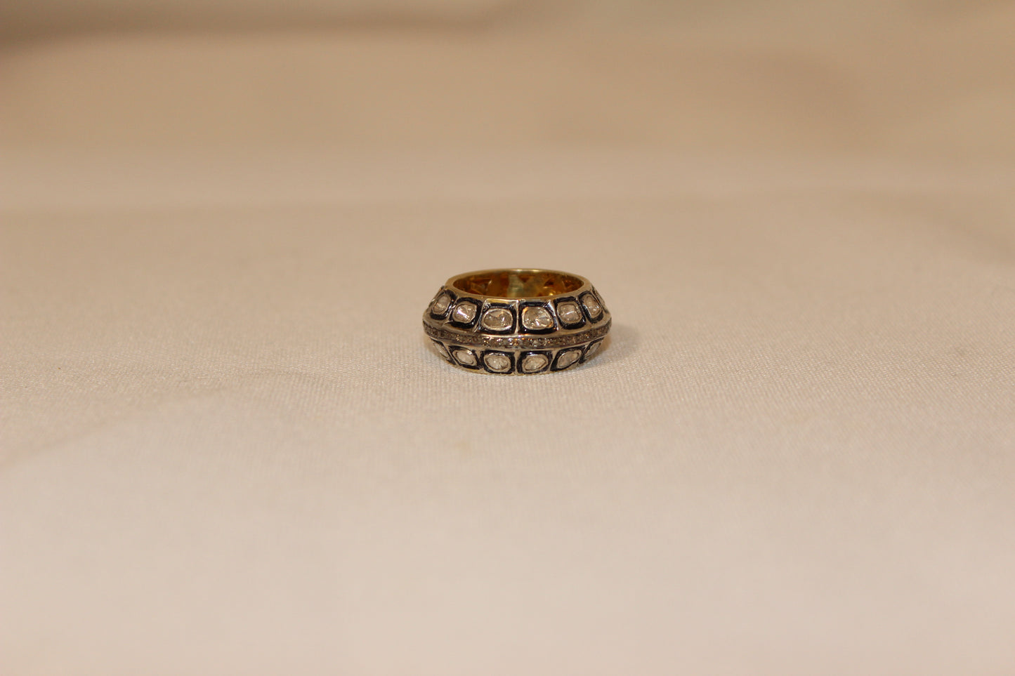 Rose cut top and bottom with pave middle eternity band Size: 7 Sourced from India