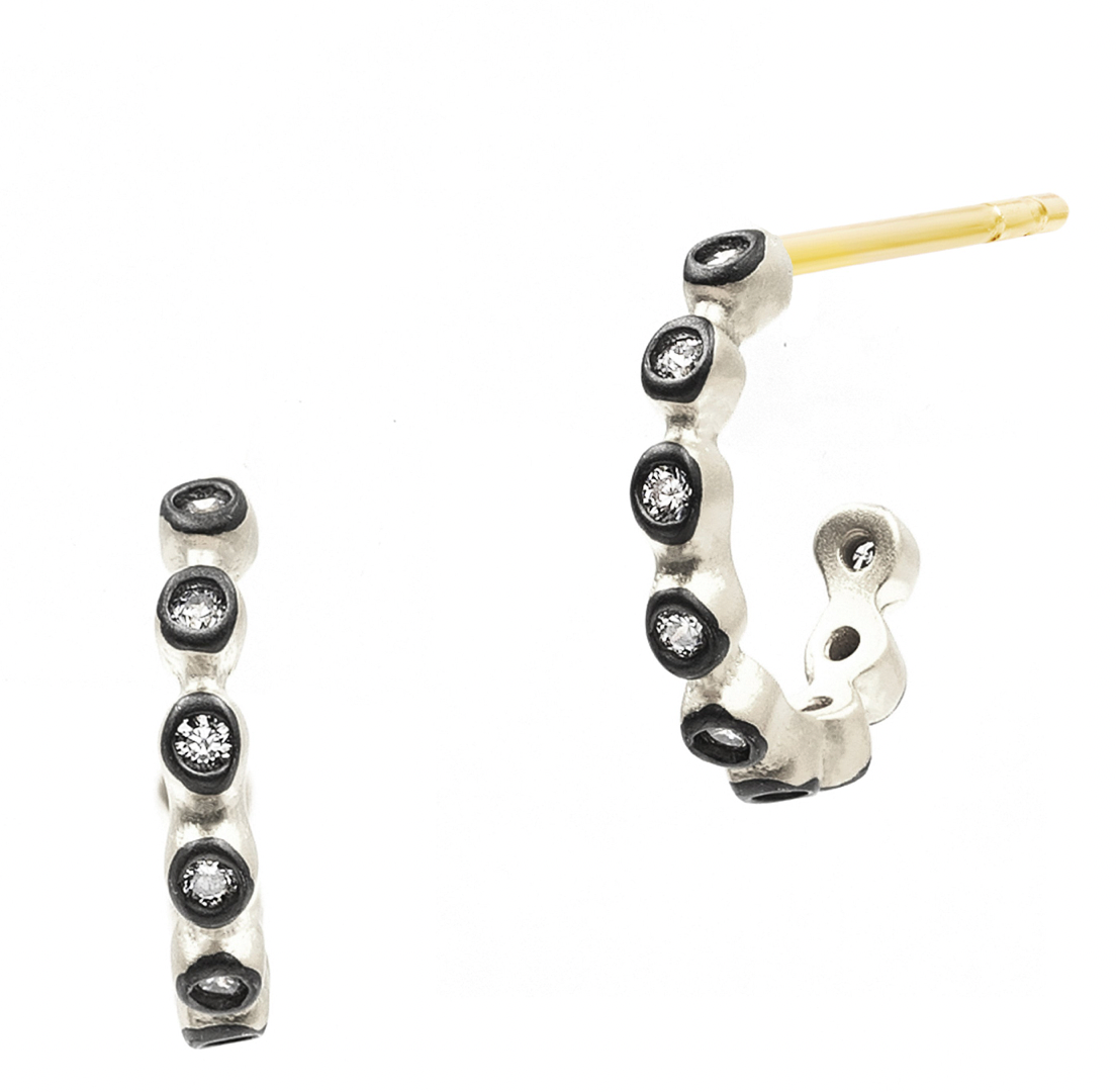 FREIDA ROTHMAN Bezel Ear Huggie