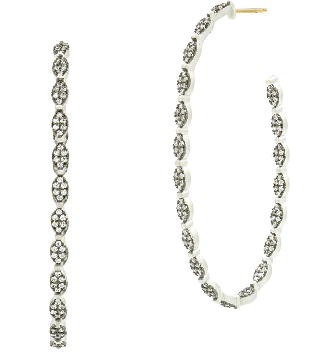 INDUSTRIAL FINISH Industrial Finish Allover Pavé Hoops