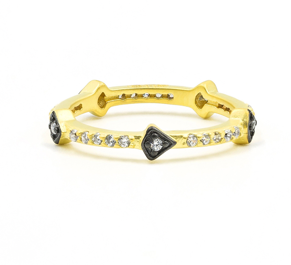 RINGS FOR STACKING Arrow Station Ring