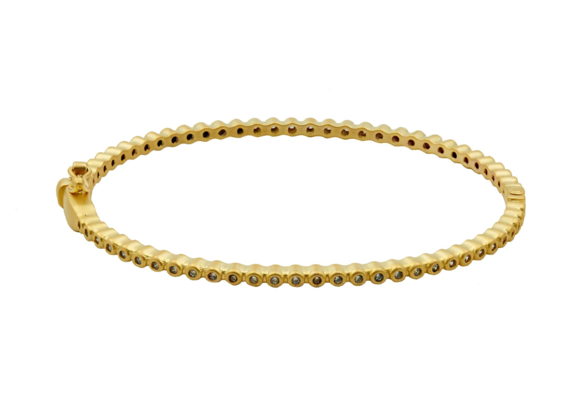 Signature Bezel Pavé Hinge Bangle