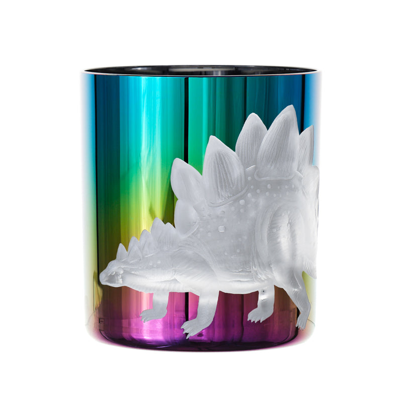 Perfect for paleontologists and dinosaur lovers alike, our breathtakingly detailed DINOSAURS I collection features six different prehistoric creature-themed motifs that are available either individually or as a set of six glasses. An absolutely essential component of any complete barware set, our Double Old Fashioned is perfect for whiskey or any other on-the-rocks beverage.