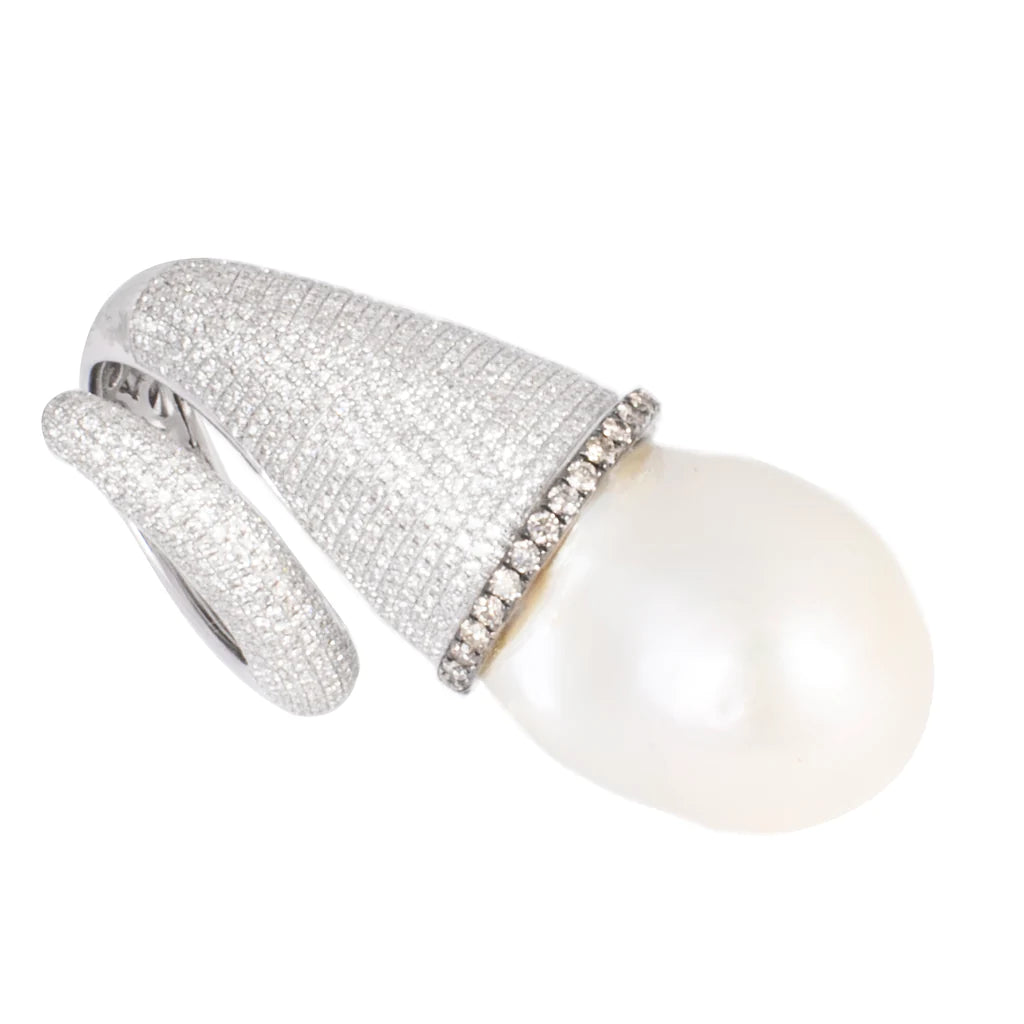 PEARL SWIRL RING