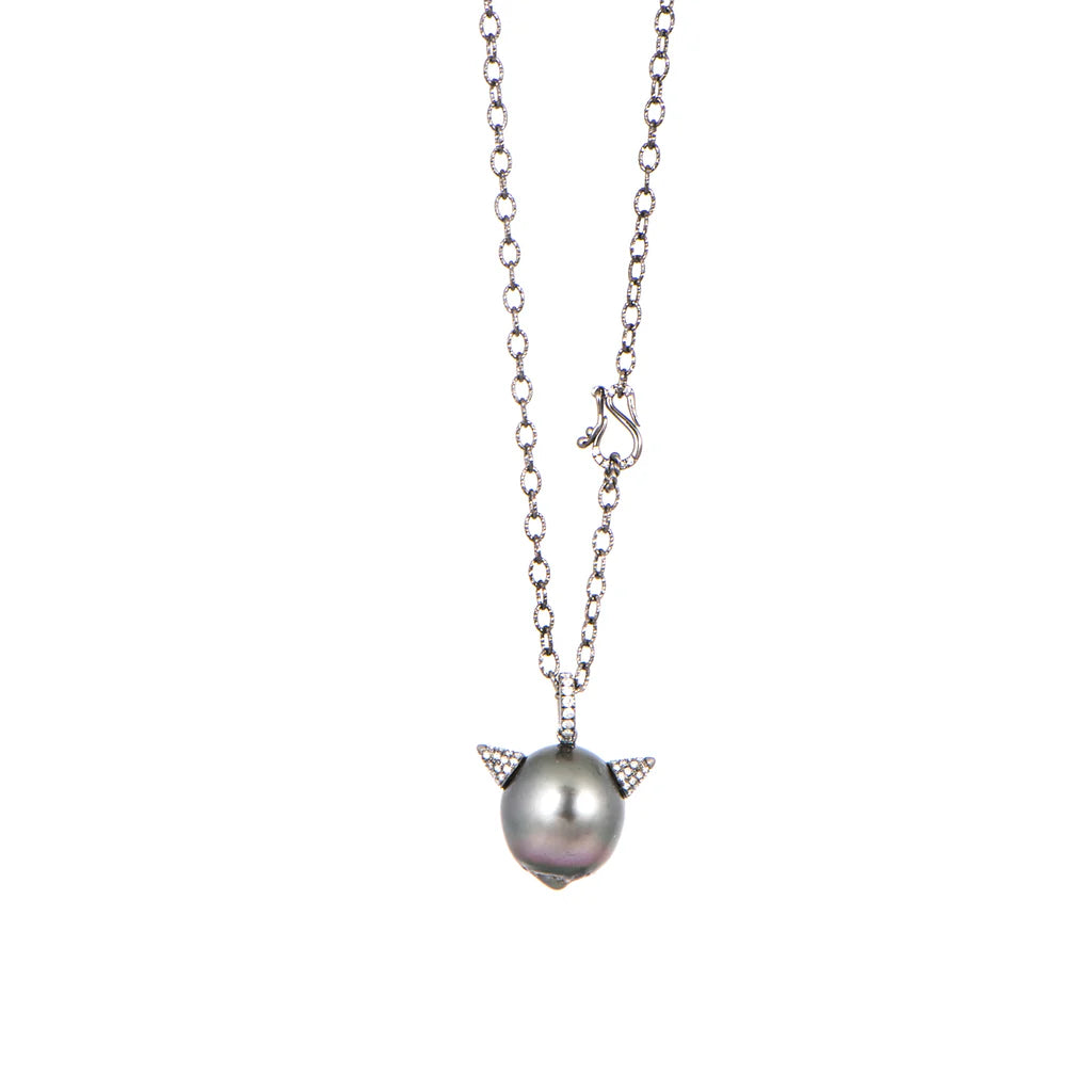 PEARL DEVIL NECKLACE