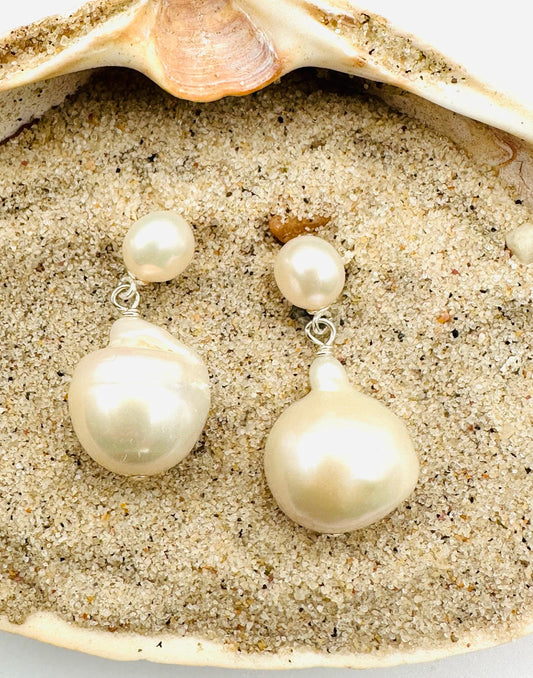 Freshwater Pearl Sterling Silver Post with Round Baroque 15mm Pearl 1"