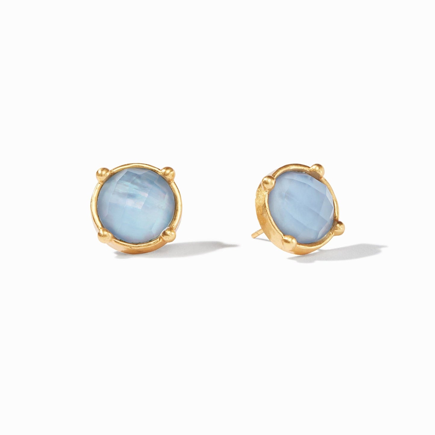 Rose cut sparkling gemstone of imported glass. Lightly hammered bezel setting with gold raised beads.
