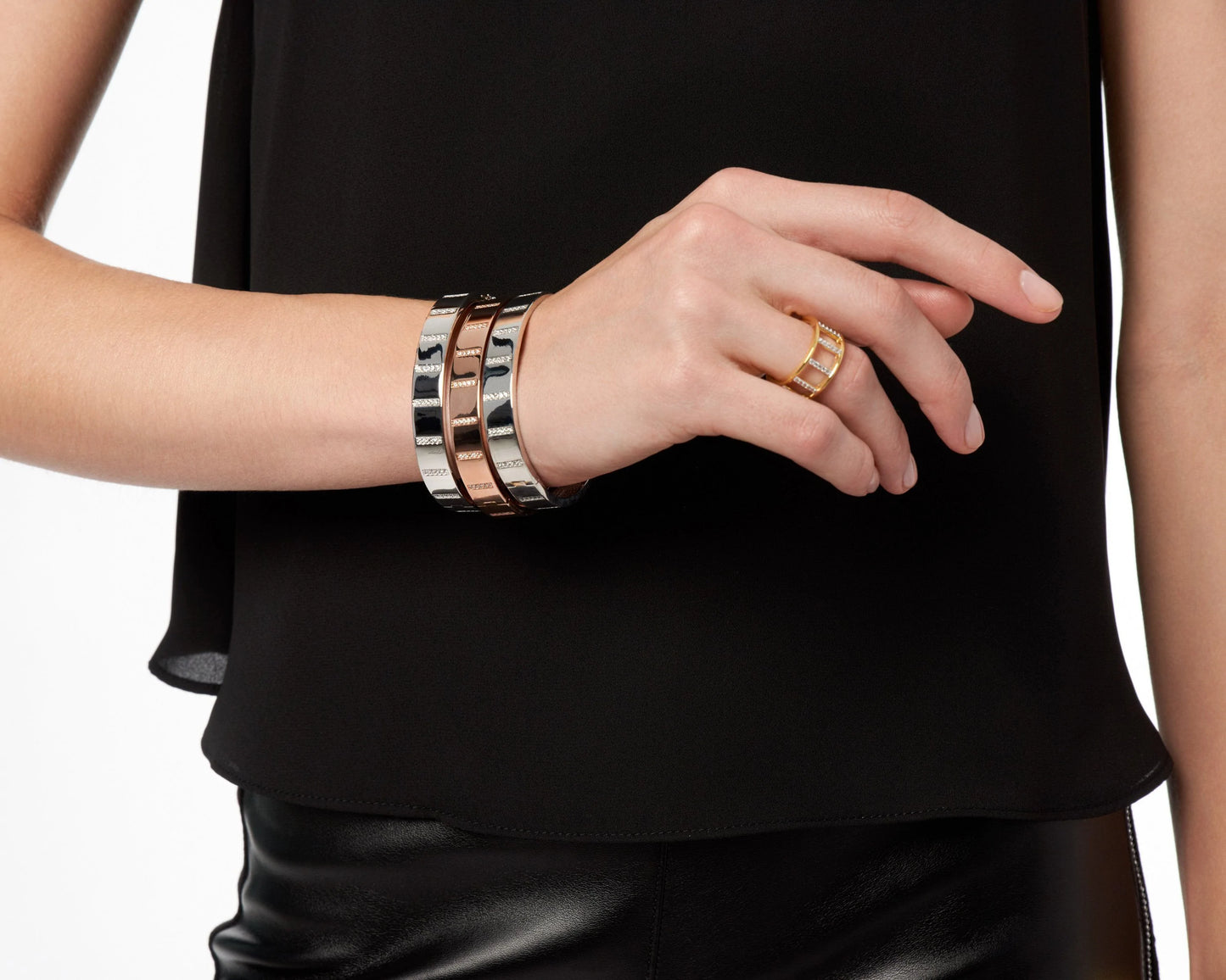 Radiance Wide Hinge Bangle in Silver