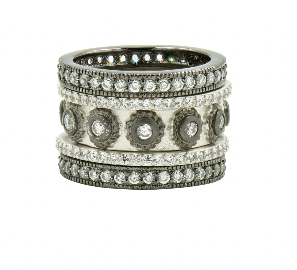 SIGNATURE  Eternity 5-Stack Ring