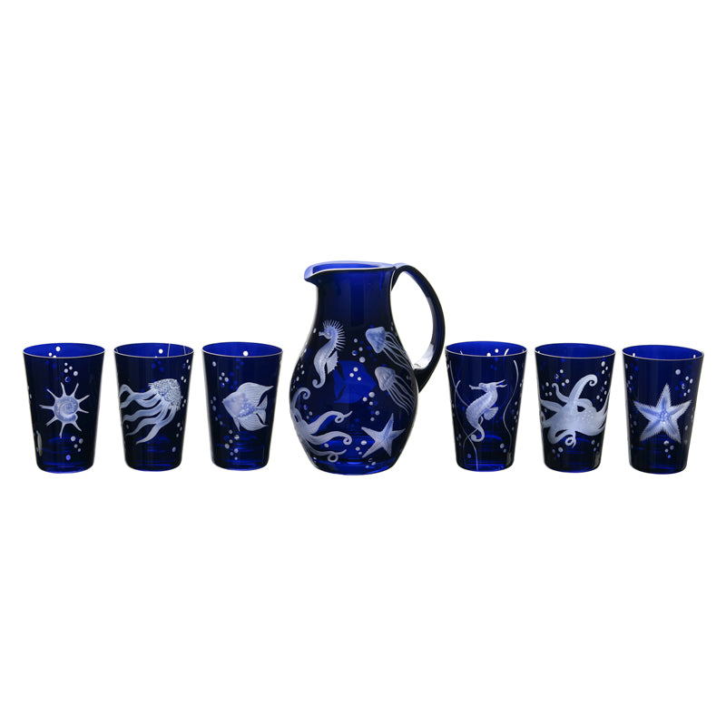 For those seeking a more formal variation of our FRUTTI DI MARE collection, our popular SEA LIFE collection consists of six delightfully stylized sea creature motifs that are available either individually or in sets.   This all-purpose glass is ideal for serving water, juice, or soft drinks, as well as for larger cocktails served on the rocks.